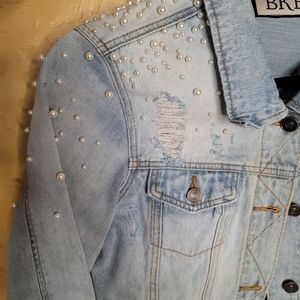 BUCKLE  Distressed Jean Jacket Medium